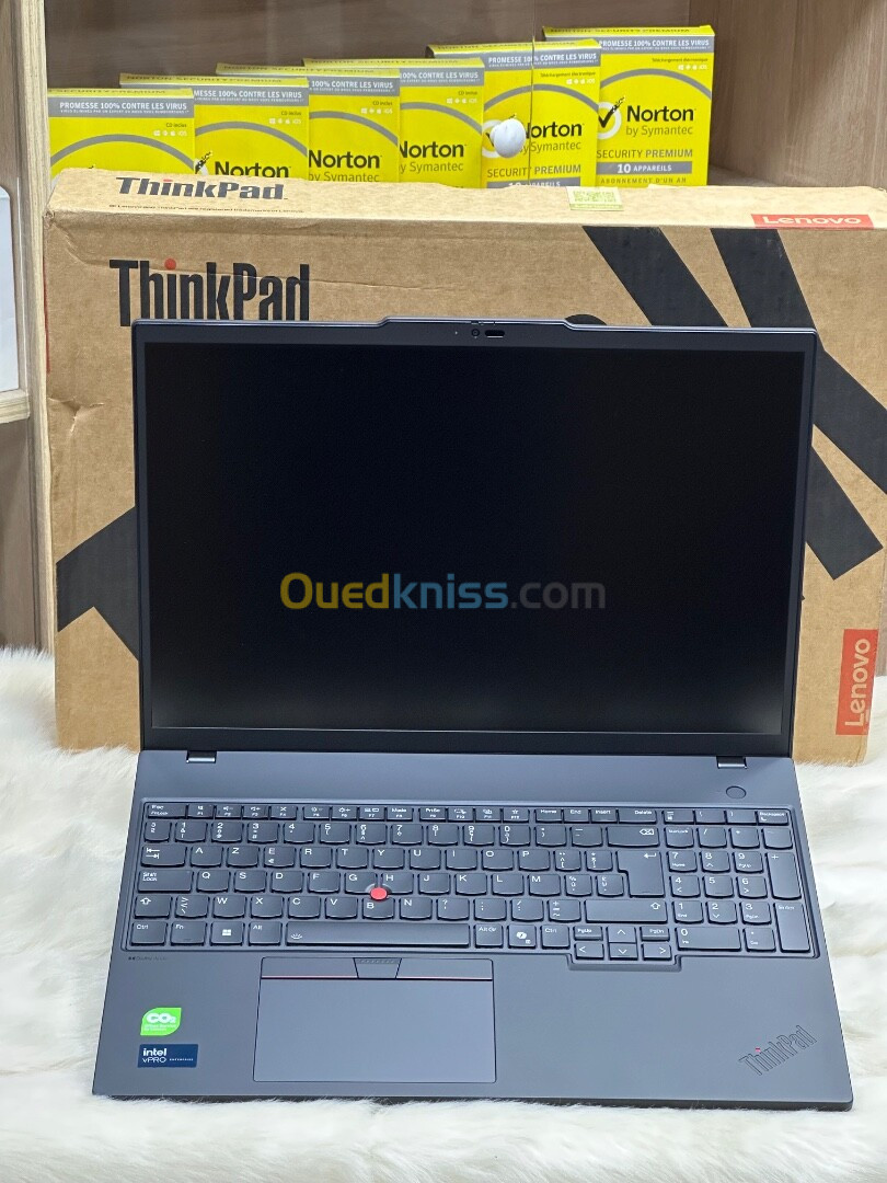 LENOVO THINKPAD T16 GEN 3 INTEL CORE ULTRA 5 Vpro 125U 16GO DDR5X 256GO SSD NEUF SOUS EMBALLAGE 