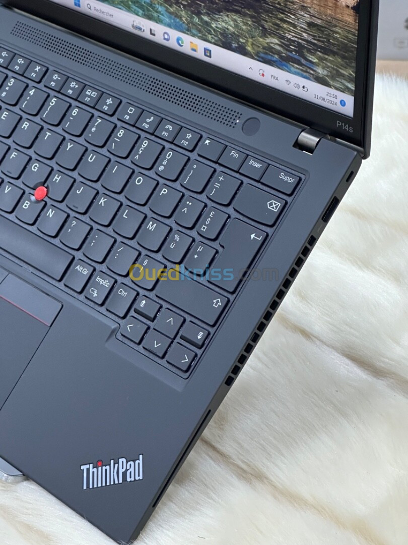 LENOVO THINKPAD P14s I7 1260P 16GO 1TO SSD NVIDIA T550 4GO GDDR6 