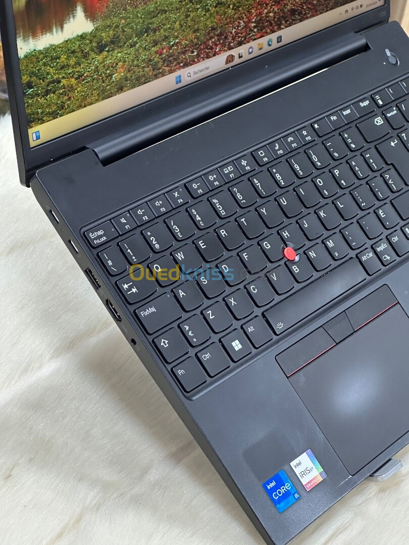 LENOVO THINKPAD E16 Gen 1 I5 1335U 16GO 256GO SSD NVME