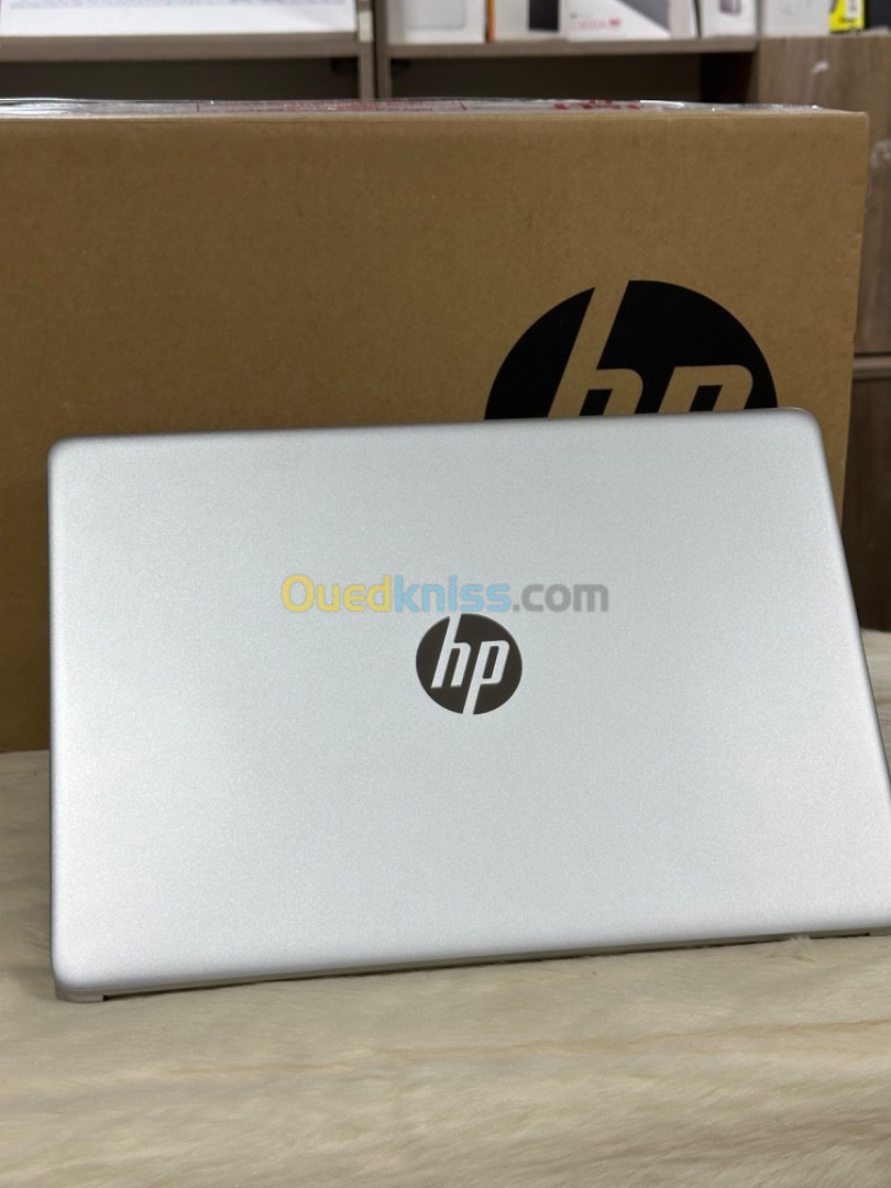 HP LAPTOP 14s-DQ2XXX I5 1135G7 8GO 512GO SSD NEUF SOUS EMBALLAGE 