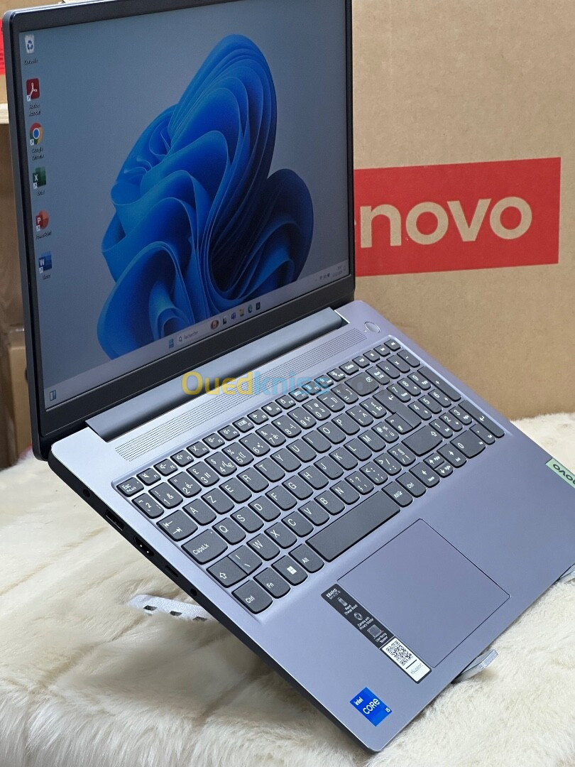 LENOVO IDEAPAD SLIM 3i 15IRH8 I5 13420H 8GO 512GO SSD NEUF SOUS EMBALLAGE 