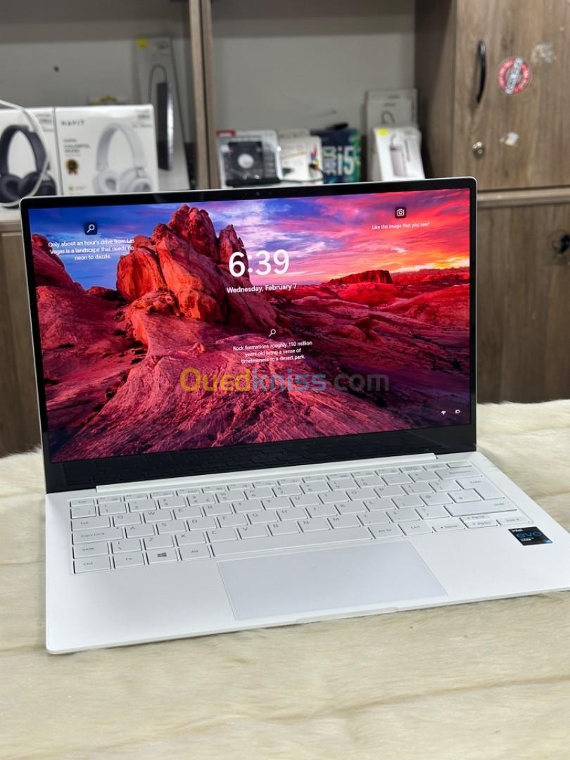 SAMSUNG GALAXYBOOK 930XDB I5 1135G7 8GO 256GO SSD 