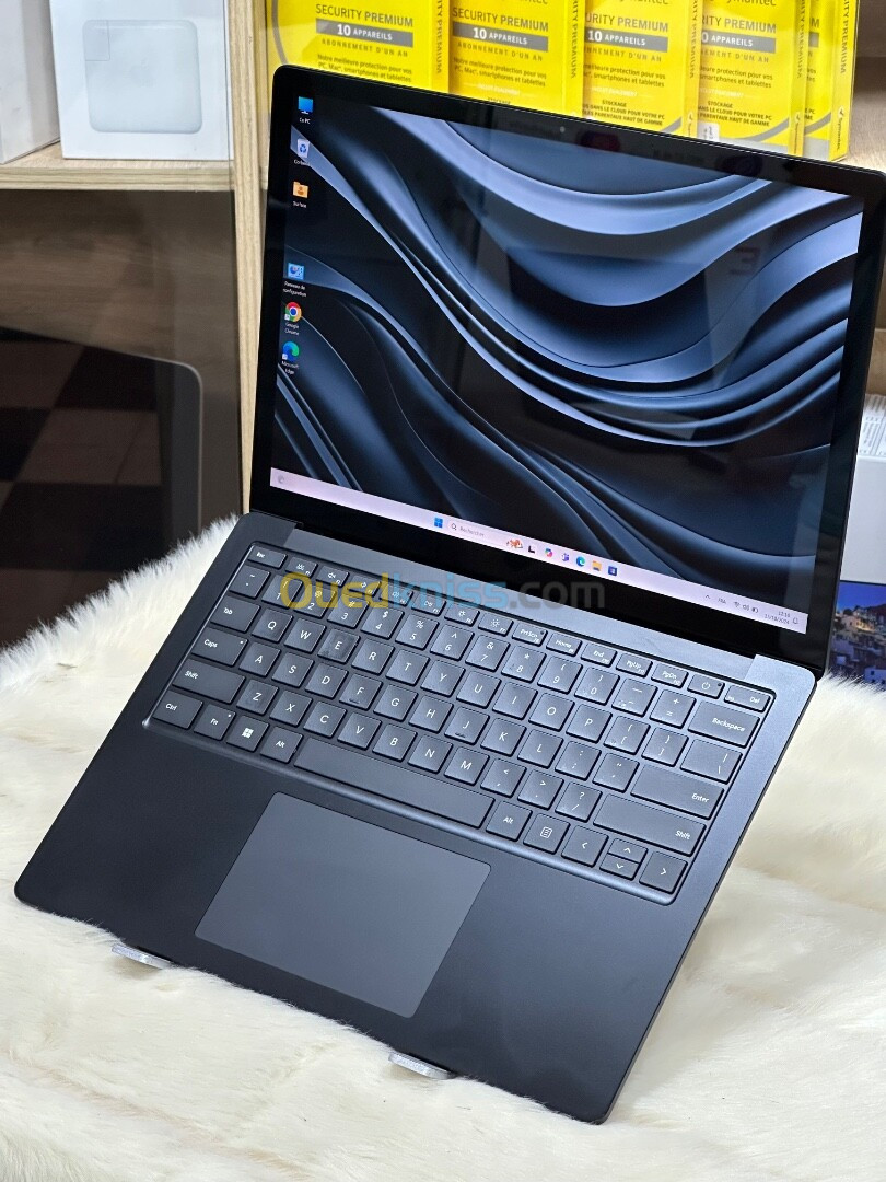 SURFACE LAPTOP 5 BLACK I7 1265U 32GO 1TO SSD NVME