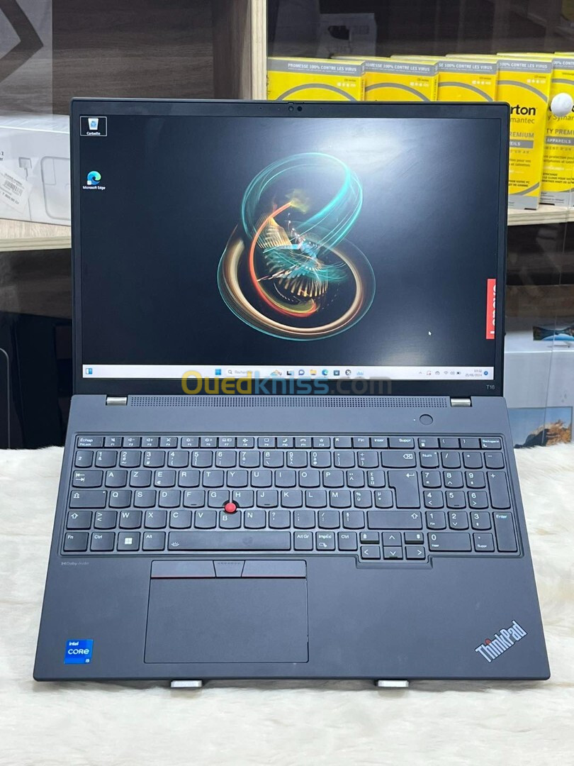 LENOVO THINKPAD T16 NEUF JAMAIS UTILISEE I5 1335U 16GO 256GO SSD ECRAN 16 FULL HD 1080P WIN 11 