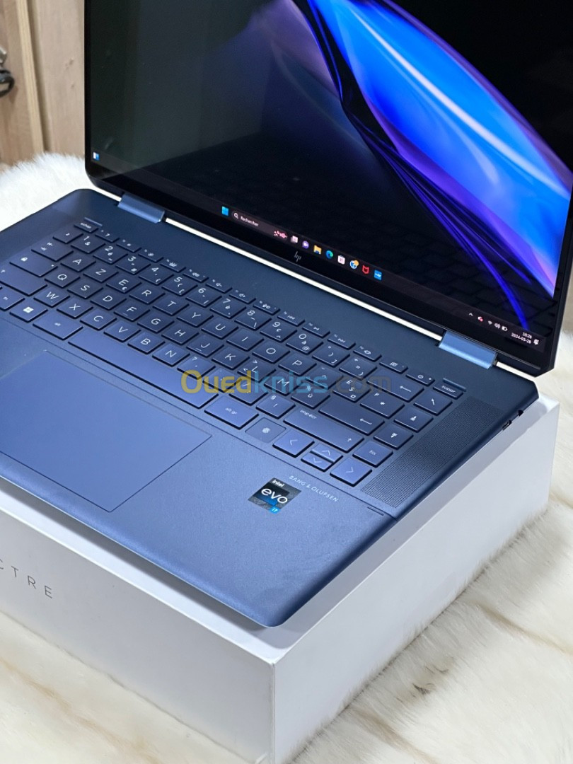 HP SPECTRE X360 OLED 16-F2XXX I7 EVO 1360P 32GO 1TO SSD INTEL ARC A370M 4Go NEUF SOUS EMBALLAGE 