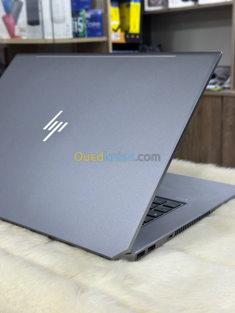 HP ZBOOK STUDIO G5 I7 9850H 32GO 512GO SSD NVIDIA QUADRO P2000 4GO GDDR5