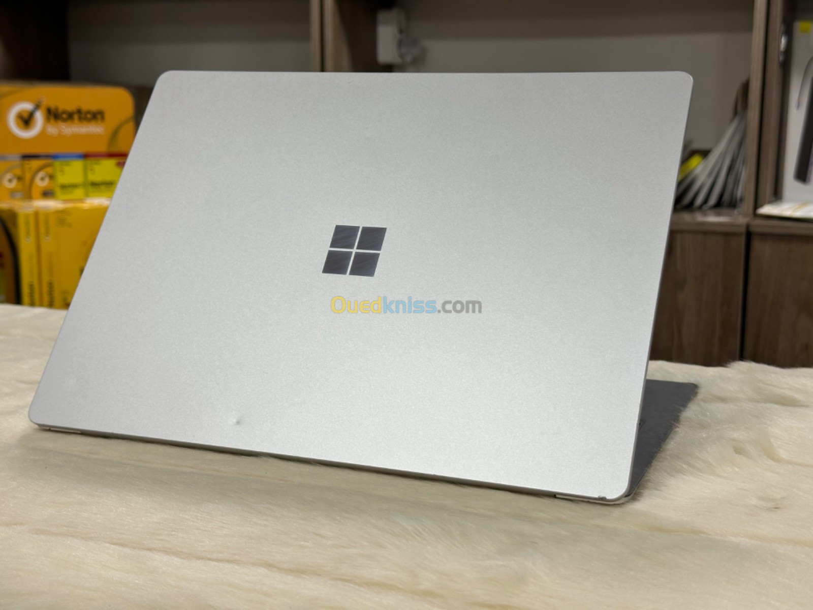 SURFACE LAPTOP 3 I5 1035G7 8GO 128GO SSD TACTILE 