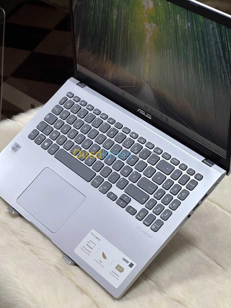 ASUS VIVOBOOK 15 X509JA I3 1005G1 4GO 256GO SSD 