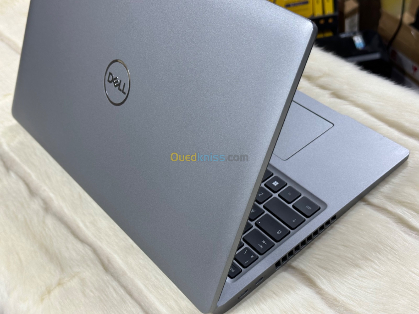 DELL LATITUDE 5530 I5 1235U 16GO 512GO SSD TACTILE 