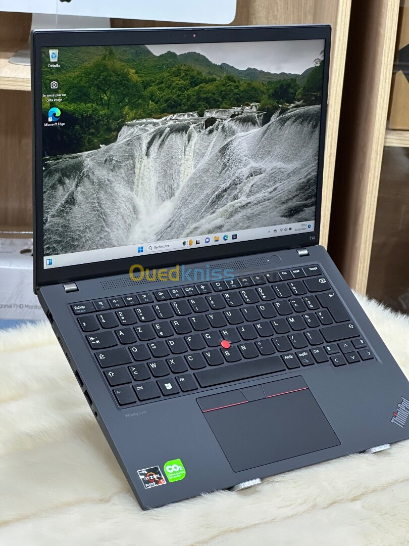 LENOVO THINKPAD T14 GEN 4 AMD RYZEN 5 PRO 7540U 16GO DDR5X 256GO SSD NVME NEUF 