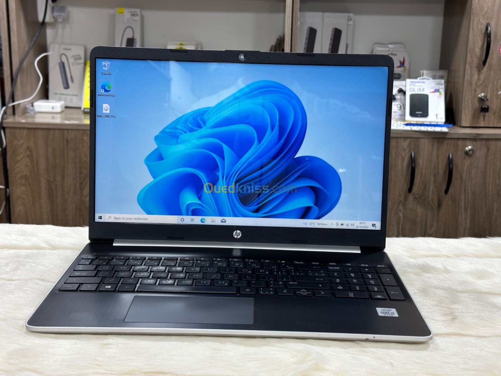 HP LAPTOP 15 DY1XXX I3 1005G1 8GO 256GO SSD 