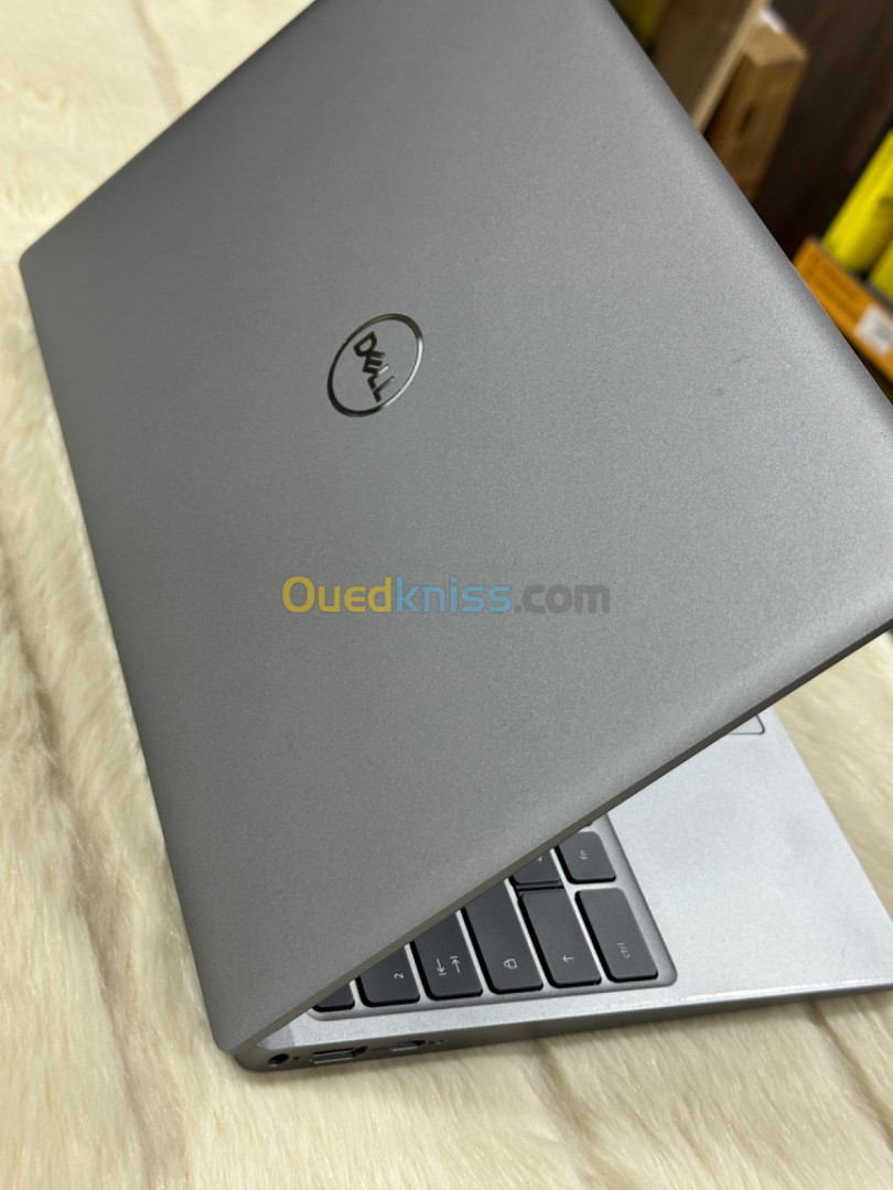 DELL LATITUDE 3330 I5 1155G7 8GO 256GO SSD 