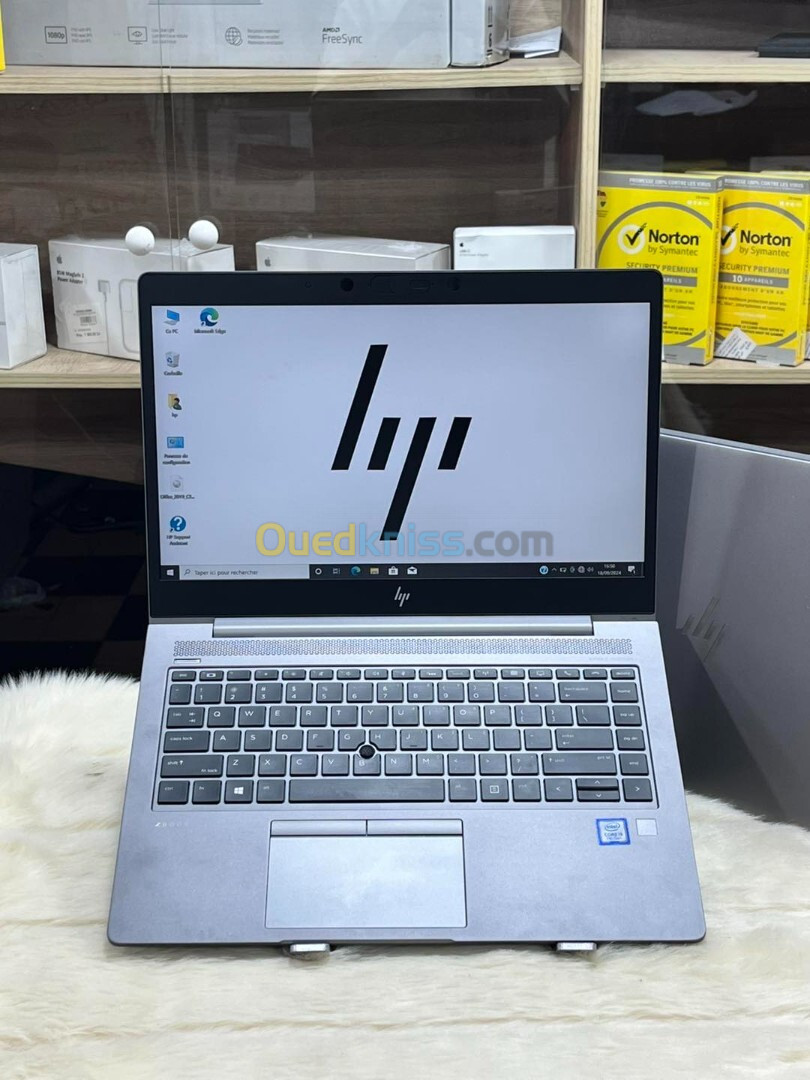 HP ZBOOK 14U G5 I5 7200U  2.7GHZ 8GO DDR4 256GO SSD AMD RADEON PRO WX3100 2GO 14" FULL HD WIN 11