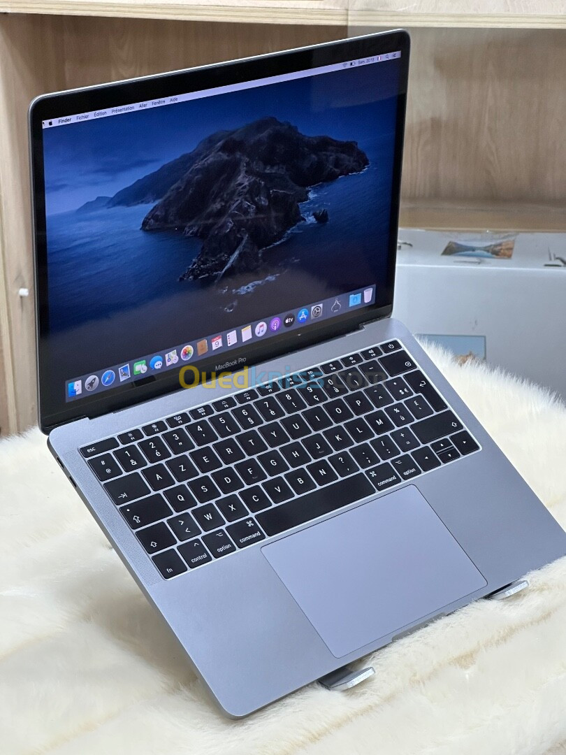 MACBOOK PRO RETINA 13.3 2017 I5 2.3GHZ 8GO 128GO SSD CYCLE 259