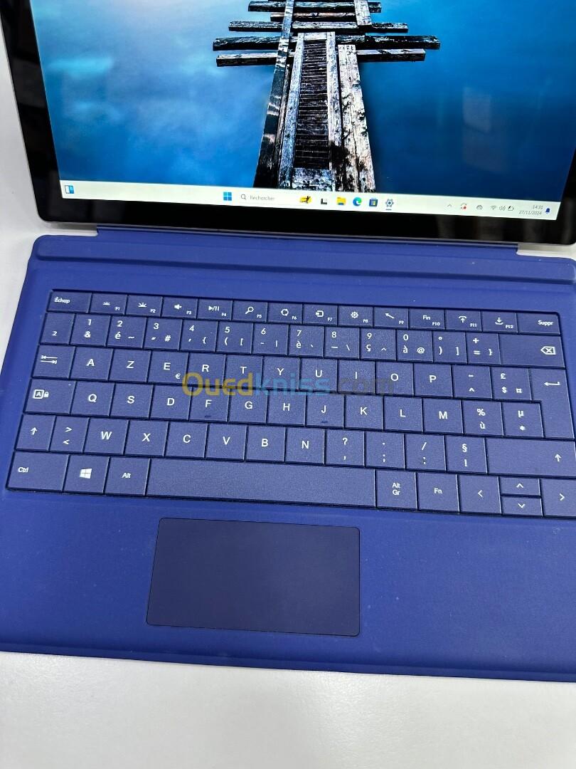 Microsoft Surface Pro 4 i5-7éme 4GB 128GB 13,3" FHD Détachable Tactile