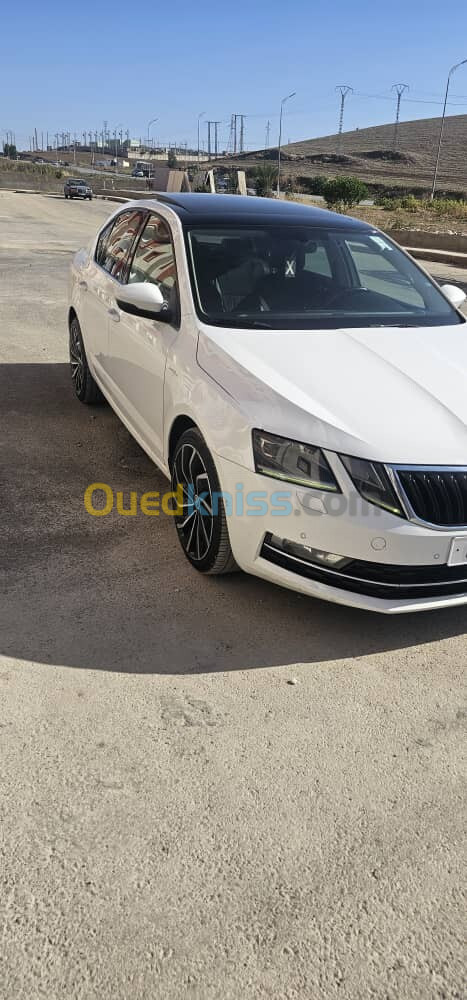 Skoda Octavia 2019 Elegance DGS