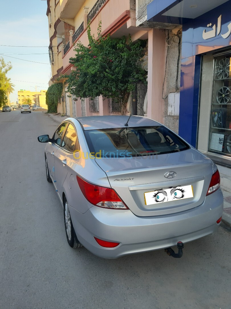 Hyundai Accent RB  4 portes 2018 Préstige