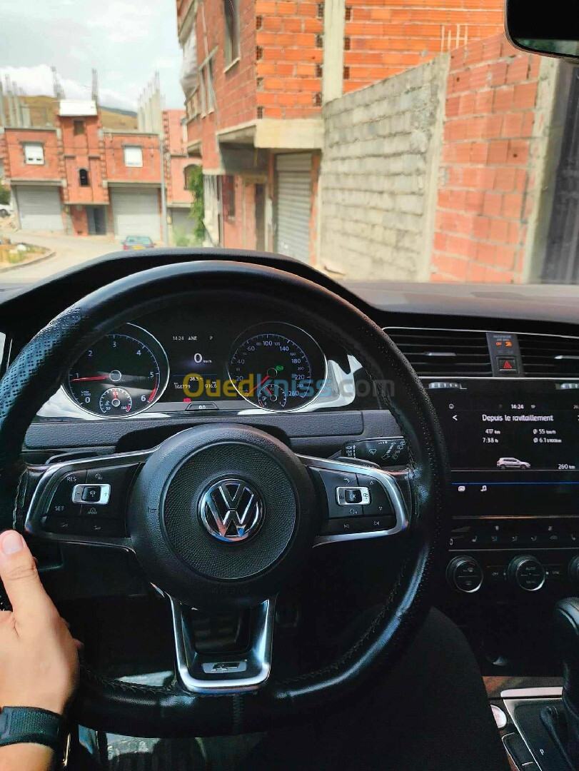 Volkswagen Golf 7 2018 Carat