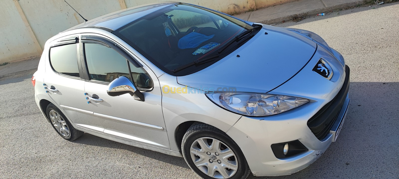 Peugeot 207 2011 