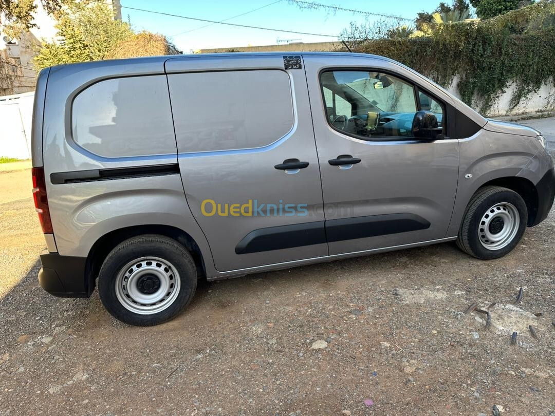 Fiat DobLo 2023 