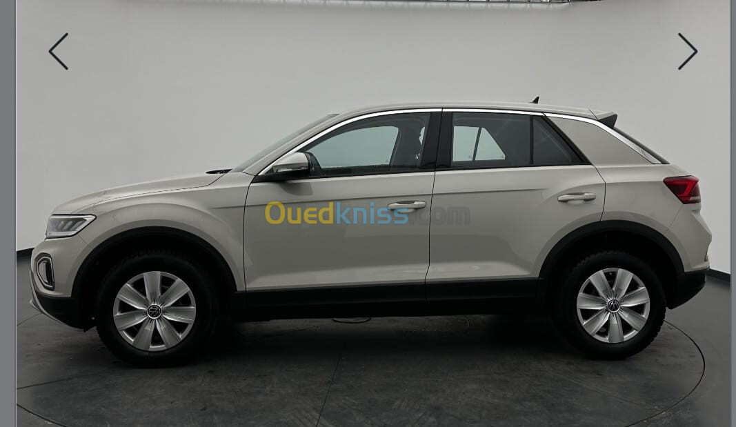 Volkswagen T-Roc 2022 Active