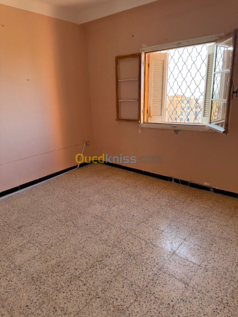 Vente Appartement F3 Tlemcen Tlemcen