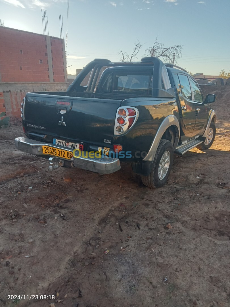 Mitsubishi L200 2012 L200