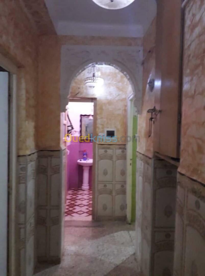 Vente Appartement F4 Médéa Ksar boukhari