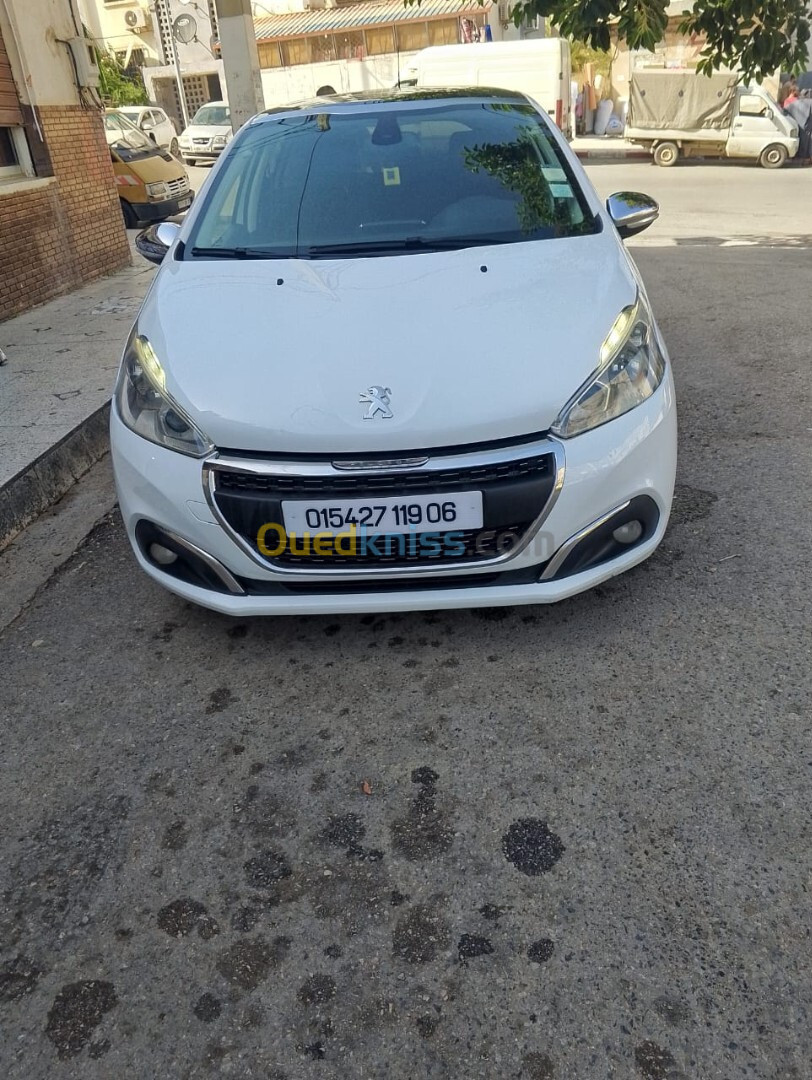 Peugeot 208 2019 