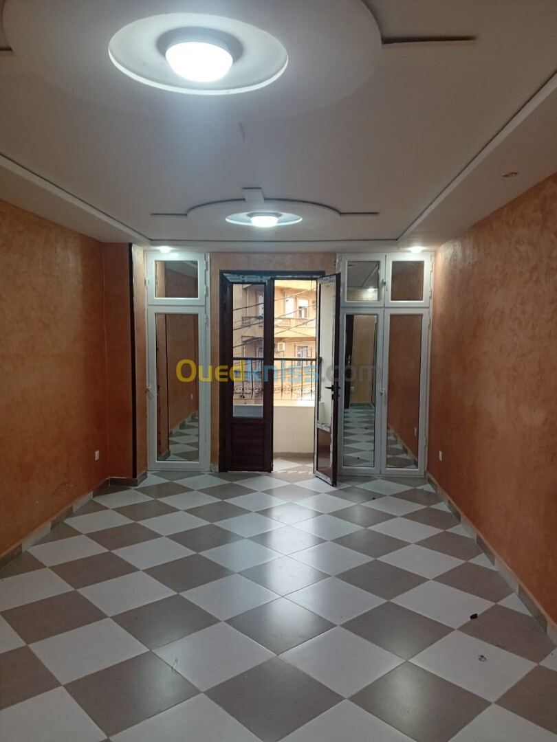 Location Appartement F3 Alger Draria