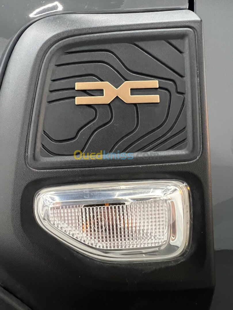 Dacia Duster 2024 Gold