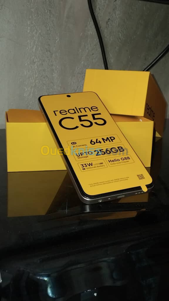 Realme C55