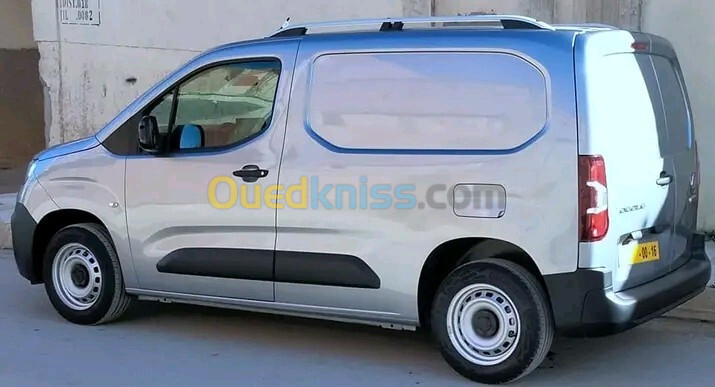 Fiat Doblo 2023 1