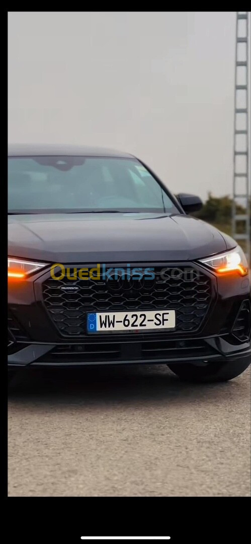 Audi Q3 2024 Sline black black full option