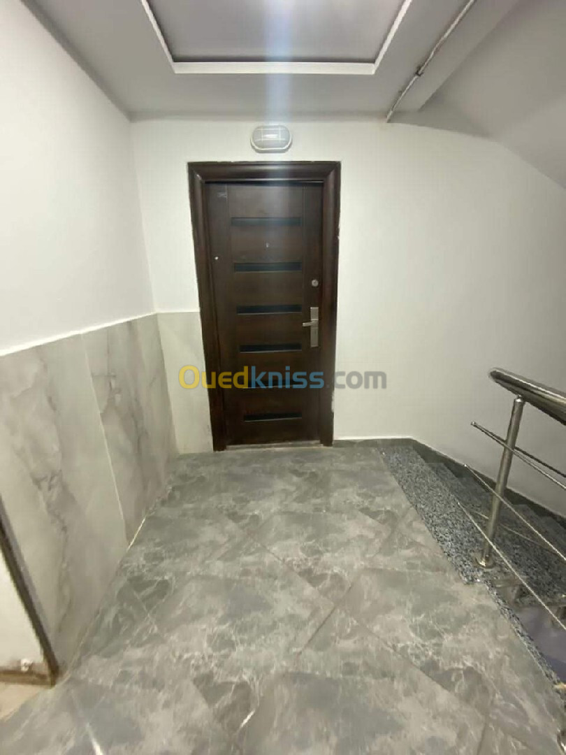 Vente Appartement F3 Alger Ain taya