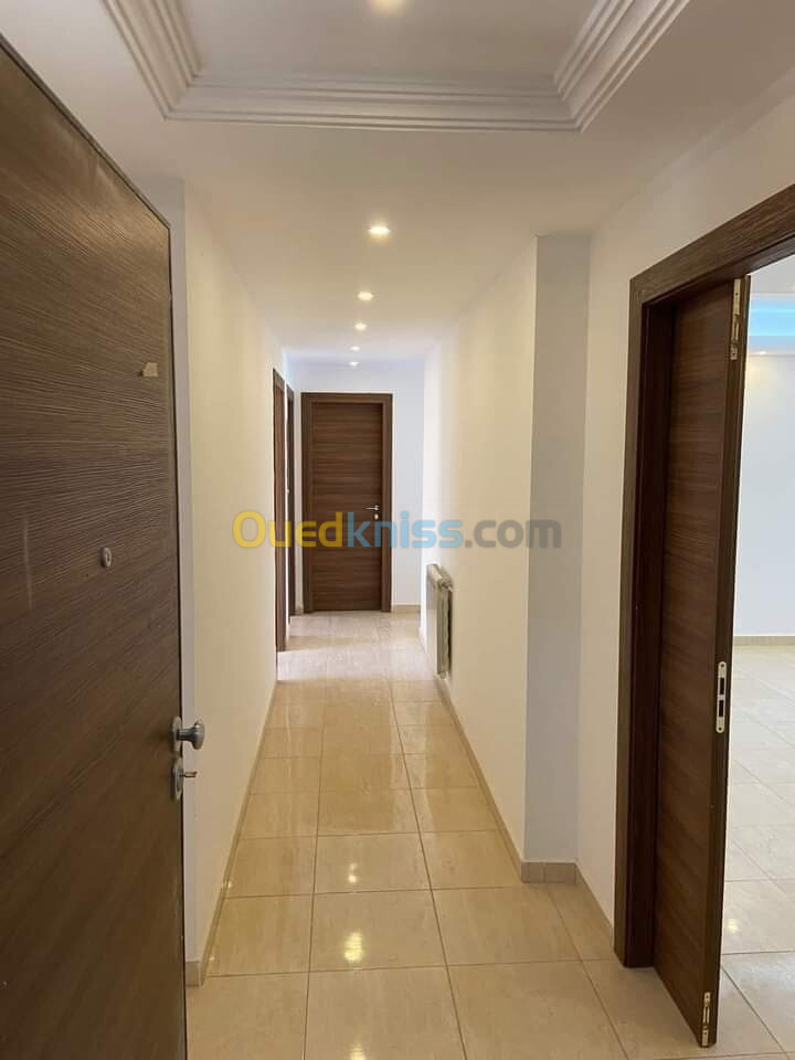 Vente Appartement F3 Alger Ain taya