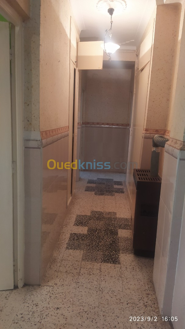 Location Appartement F4 Blida Beni mered