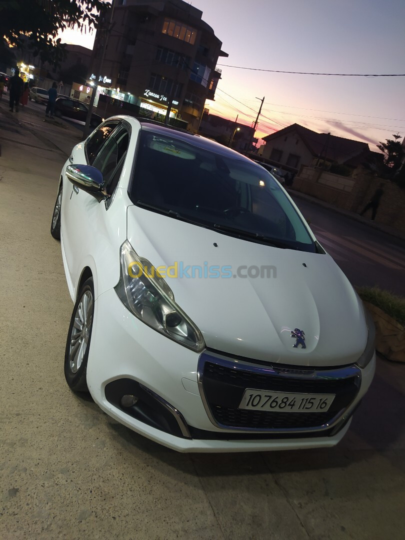 Peugeot 208 2015 Allure Facelift