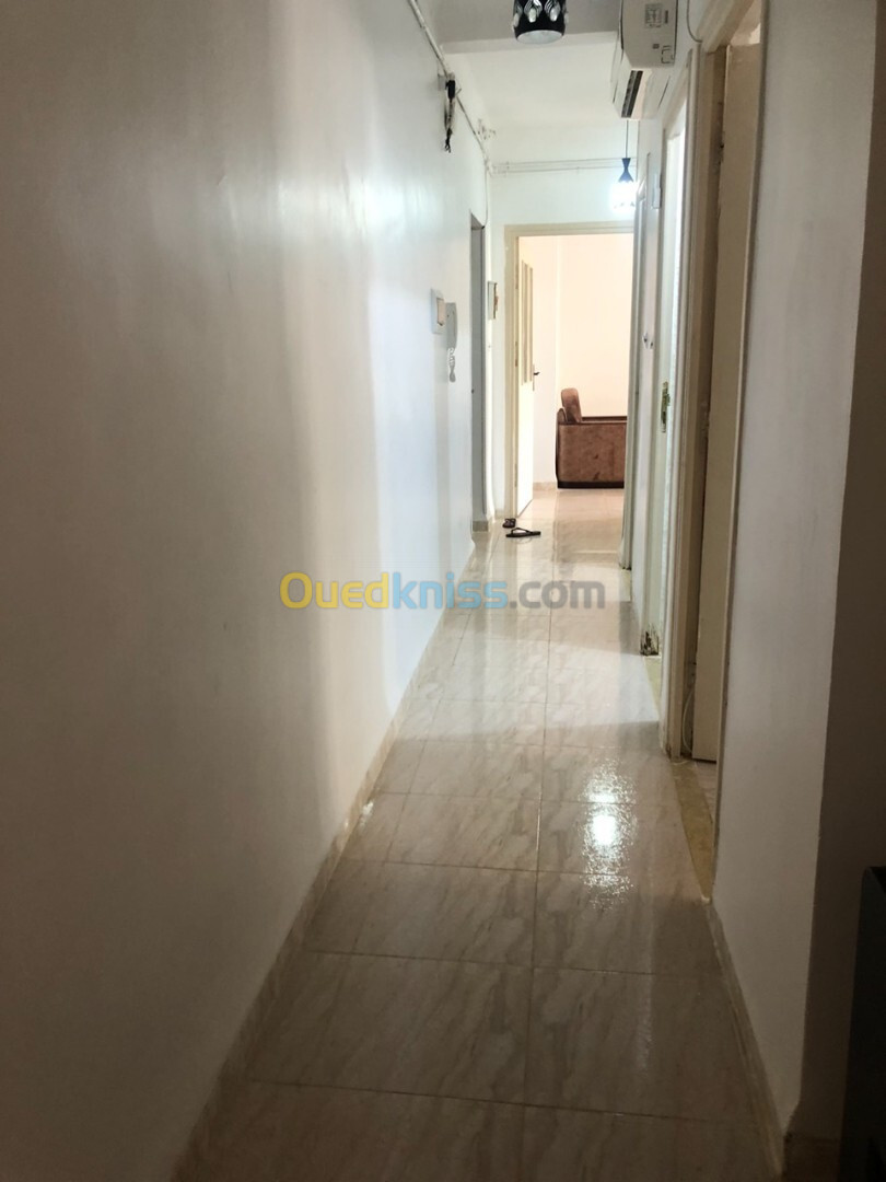 Location Appartement F03 Alger Mahelma