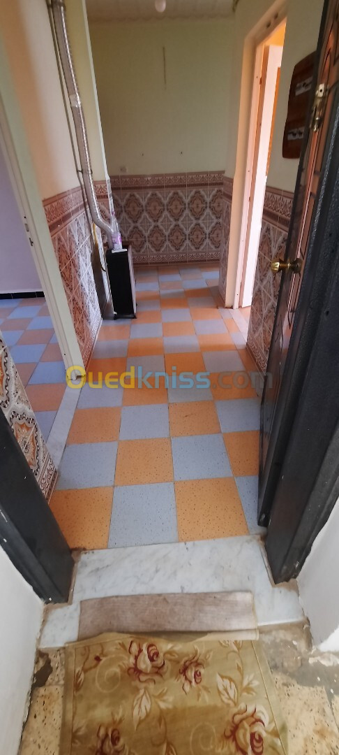 Location Appartement F3 Ouargla Hassi messaoud