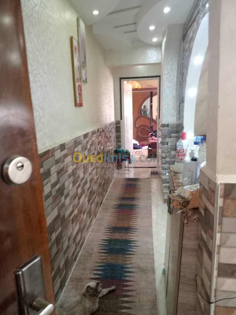 Location Appartement F3 Alger Souidania