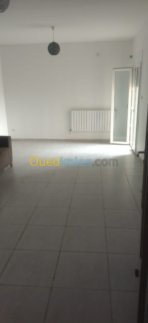 Location Appartement F4 Alger Souidania