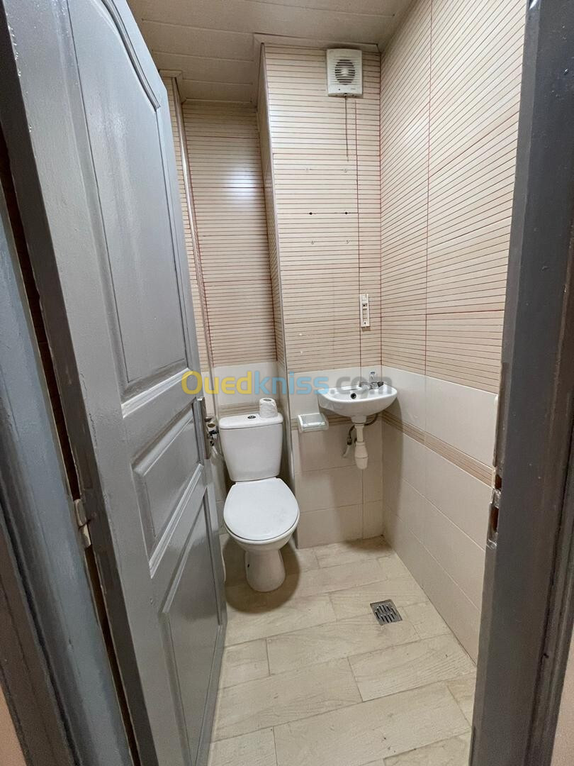 Location Appartement F4 Alger Souidania