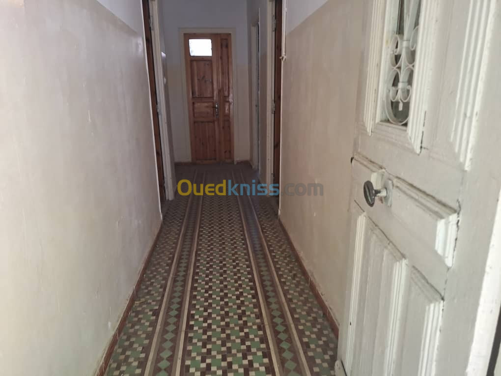 Location Appartement F3 Annaba Annaba