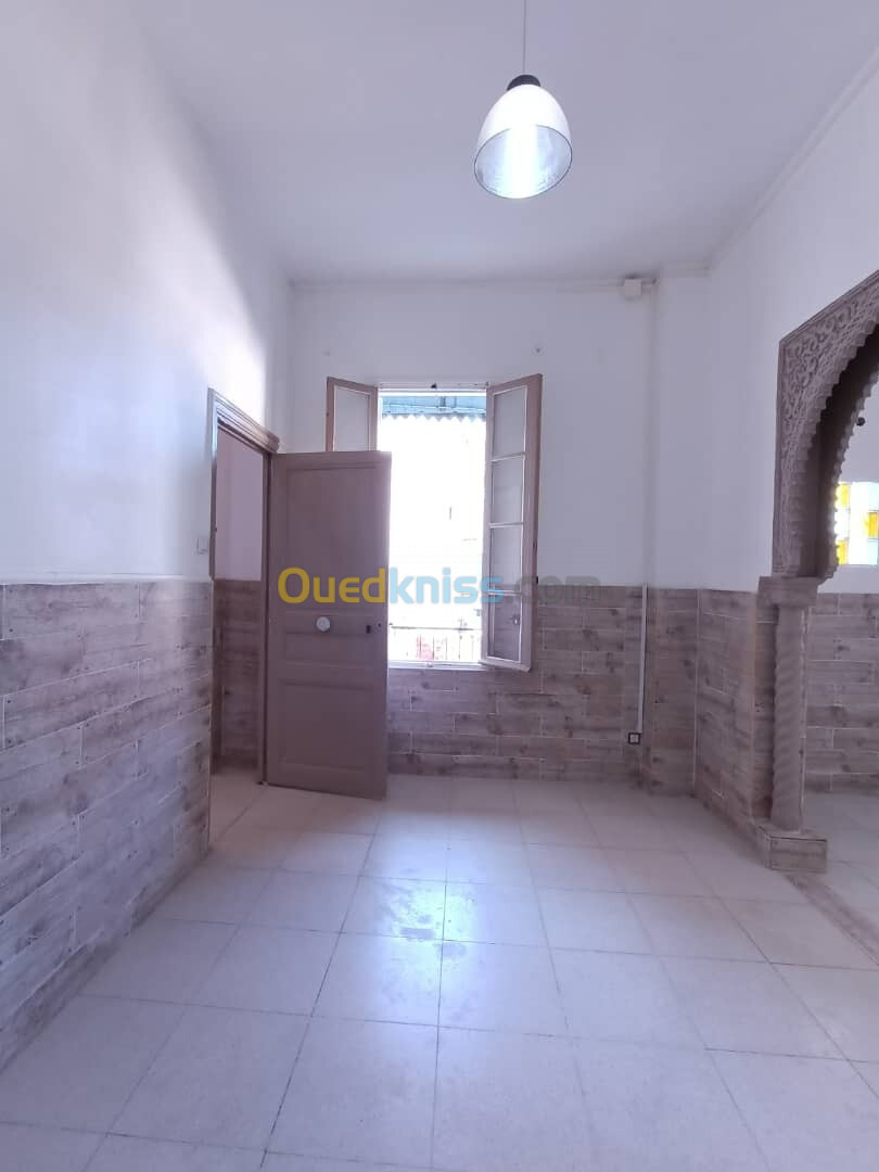 Location Appartement F3 Annaba Annaba