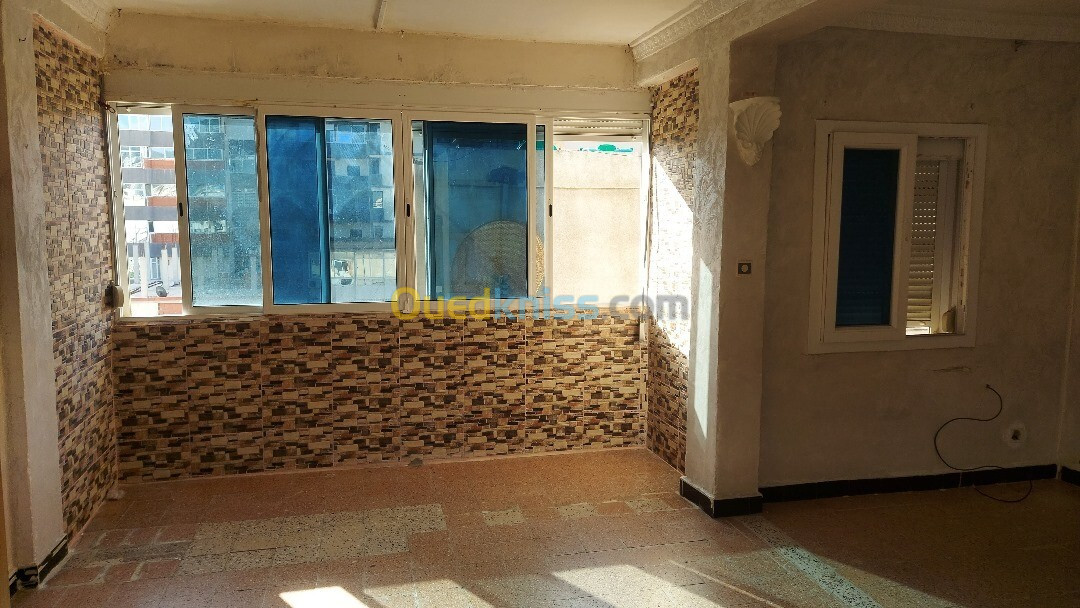 Location Appartement F3 Annaba Annaba