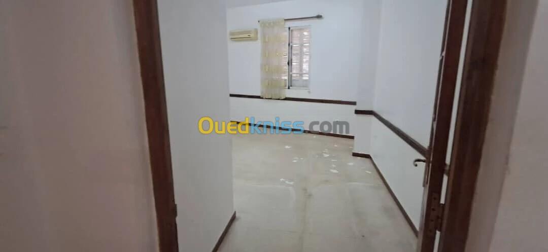 Location Appartement F3 Annaba Annaba