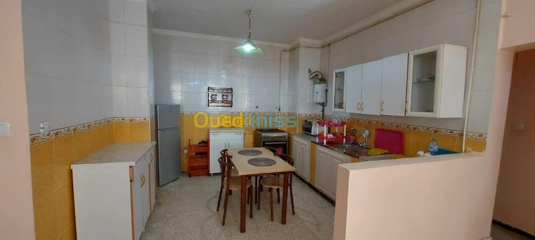 Location Appartement F3 Annaba Annaba