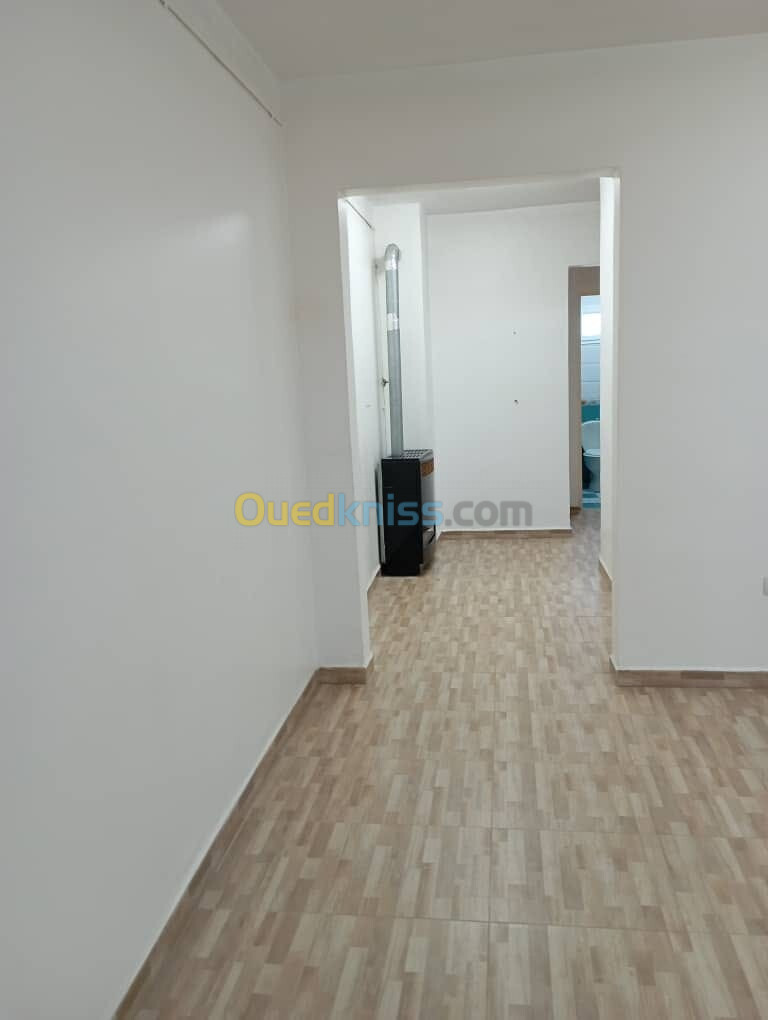 Location Appartement F4 Annaba Annaba