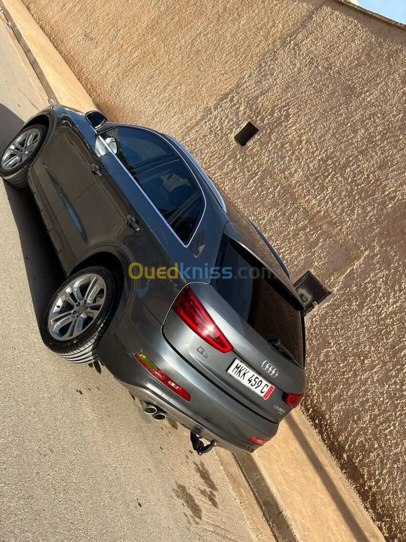 Audi Q3 2014 Off Road